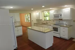 18950 SW 240th St, Homestead, FL 33031 - Photo 12