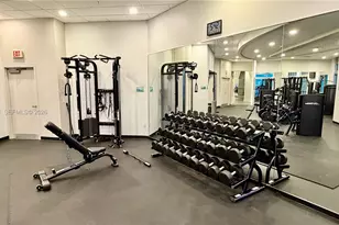 300 S Biscayne Blvd, Miami, FL 33131 - Photo 18