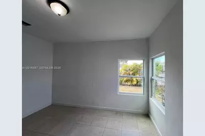 1036 NW 64th St, Miami, FL 33150 - Photo 20
