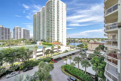 20191 E Country Club Dr #601, Aventura, FL 33180 - Photo 22