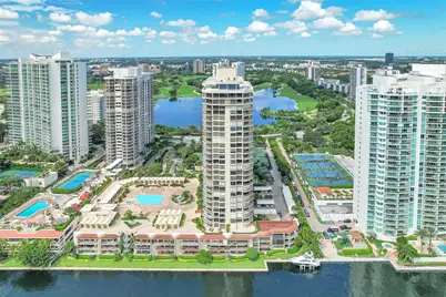 20191 E Country Club Dr #601, Aventura, FL 33180 - Photo 34