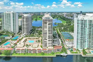 20191 E Country Club Dr, Aventura, FL 33180 - Photo 34