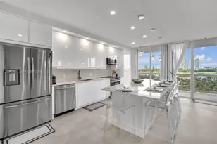 20191 E Country Club Dr, Aventura, FL 33180 - Photo 8