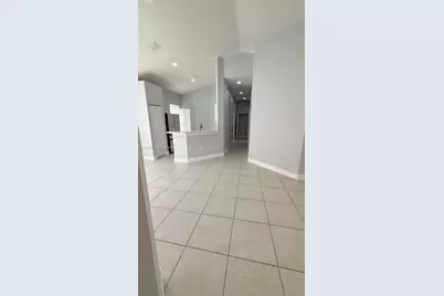2120 NE 37th Rd #1, Homestead, FL 33033 - Photo 12