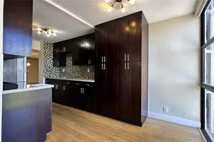 18181 NE 31st Ct, Aventura, FL 33160 - Photo 22