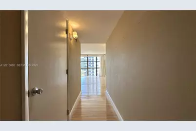 18181 NE 31st Ct #1408, Aventura, FL 33160 - Photo 30