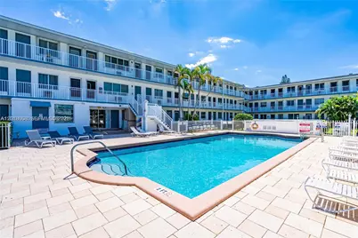 15610 NE 6th Ave #32D, Miami, FL 33162 - Photo 2