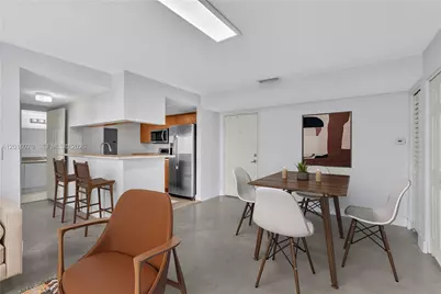 816 NW 11th St #1208, Miami, FL 33136 - Photo 4