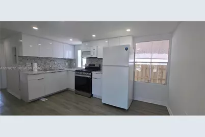 1730 SW 85th Ave, Davie, FL 33324 - Photo 2