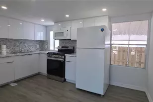 1730 SW 85th Ave, Davie, FL 33324 - Photo 2