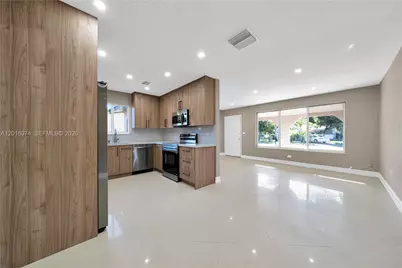 2512 Alcazar Dr, Miramar, FL 33023 - Photo 10