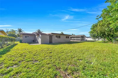 2512 Alcazar Dr, Miramar, FL 33023 - Photo 24