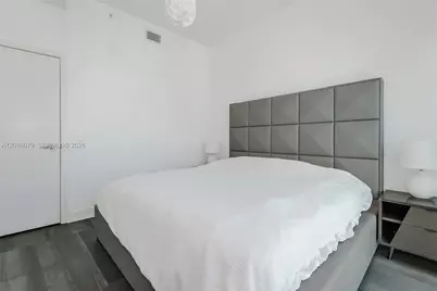 1080 Brickell Ave #2803, Miami, FL 33131 - Photo 10
