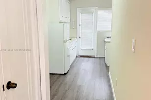 1007 Meridian Ave, Miami Beach, FL 33139 - Photo 18