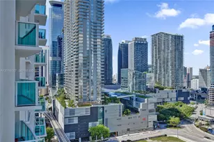 31 SE 5th St, Miami, FL 33131 - Photo 26