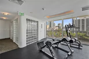 31 SE 5th St, Miami, FL 33131 - Photo 28