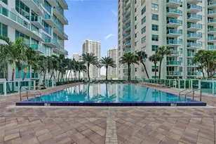 31 SE 5th St, Miami, FL 33131 - Photo 24