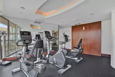 31 SE 5th St #2305, Miami, FL 33131 - Photo 38