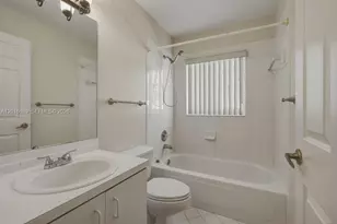 12511 NW 10th St, Sunrise, FL 33323 - Photo 16