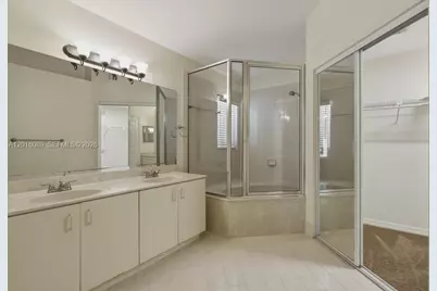 12511 NW 10th St, Sunrise, FL 33323 - Photo 10