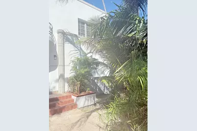 920 Euclid Ave #3, Miami Beach, FL 33139 - Photo 2