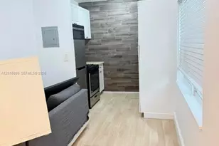 920 Euclid Ave, Miami Beach, FL 33139 - Photo 8