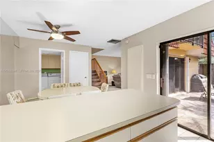 9950 NW 6th Pl, Plantation, FL 33324 - Photo 14
