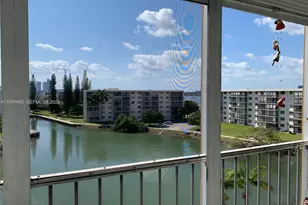 2851 Leonard Dr, Aventura, FL 33160 - Photo 12