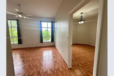 7400 W 20th Ave #312, Hialeah, FL 33016 - Photo 18