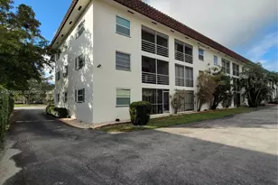 8605 W Sample Rd, Coral Springs, FL 33065 - Photo 12