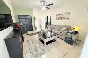 825 S 20th Ave, Hollywood, FL 33020 - Photo 10