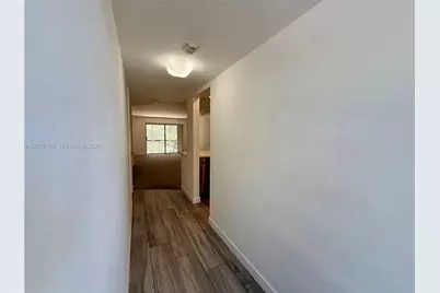 1075 Riverside Dr #306, Coral Springs, FL 33071 - Photo 4