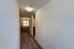 1075 Riverside Dr, Coral Springs, FL 33071 - Photo 4