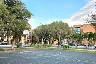 9420 W Flagler St, Miami, FL 33174 - Photo 42