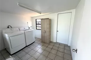 7993 SW 9th Terrace, Miami, FL 33144 - Photo 4