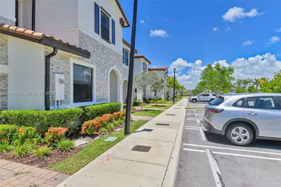 11854 SW 246th Ln, Homestead, FL 33032 - Photo 4