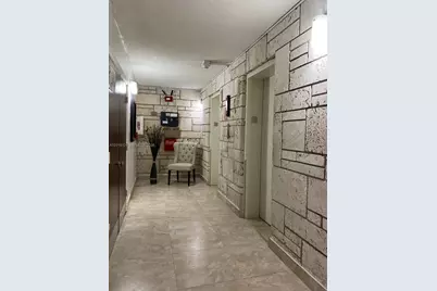 3640 NW 9th St #201, Miami, FL 33125 - Photo 28