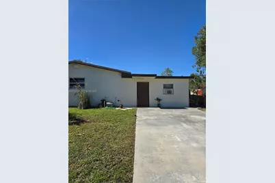 27660 SW 162nd Ave #side, Homestead, FL 33031 - Photo 10