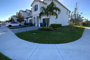 13420 SW 287th Ter, Homestead, FL 33033 - Photo 1