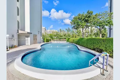 200 Diplomat Parkway #721, Hallandale Beach, FL 33009 - Photo 32