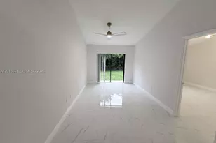 1300 Wiley St, Hollywood, FL 33019 - Photo 4