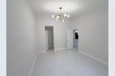 1300 Wiley St #2, Hollywood, FL 33019 - Photo 6