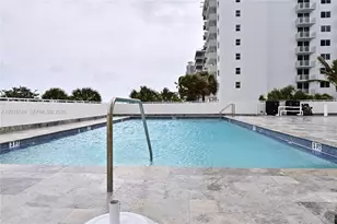 401 Ocean Dr, Miami Beach, FL 33139 - Photo 34