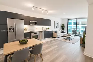 31 SE 6th St, Miami, FL 33131 - Photo 4