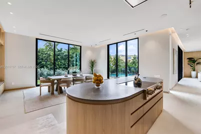 4550 N Jefferson Ave, Miami Beach, FL 33140 - Photo 26