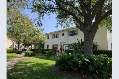 723 NE 91st St #3, Miami Shores, FL 33138 - Photo 1