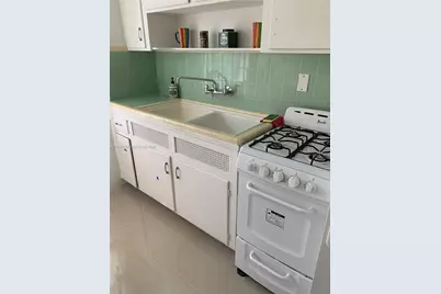 723 NE 91st St #3, Miami Shores, FL 33138 - Photo 8