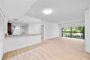 5201 Orduna Dr, Coral Gables, FL 33146 - Photo 2