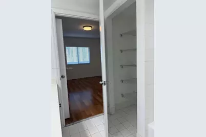 36 NW 6th Ave #1108, Miami, FL 33128 - Photo 32