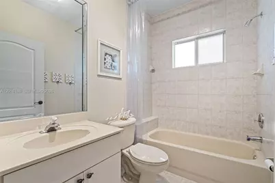 16238 NW 91st Ave, Miami Lakes, FL 33018 - Photo 40